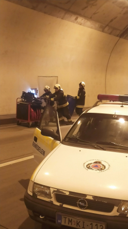 M6 autópálya alagútbiztonsági gyakorlat